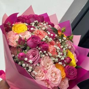 Mix of bloom bouquet